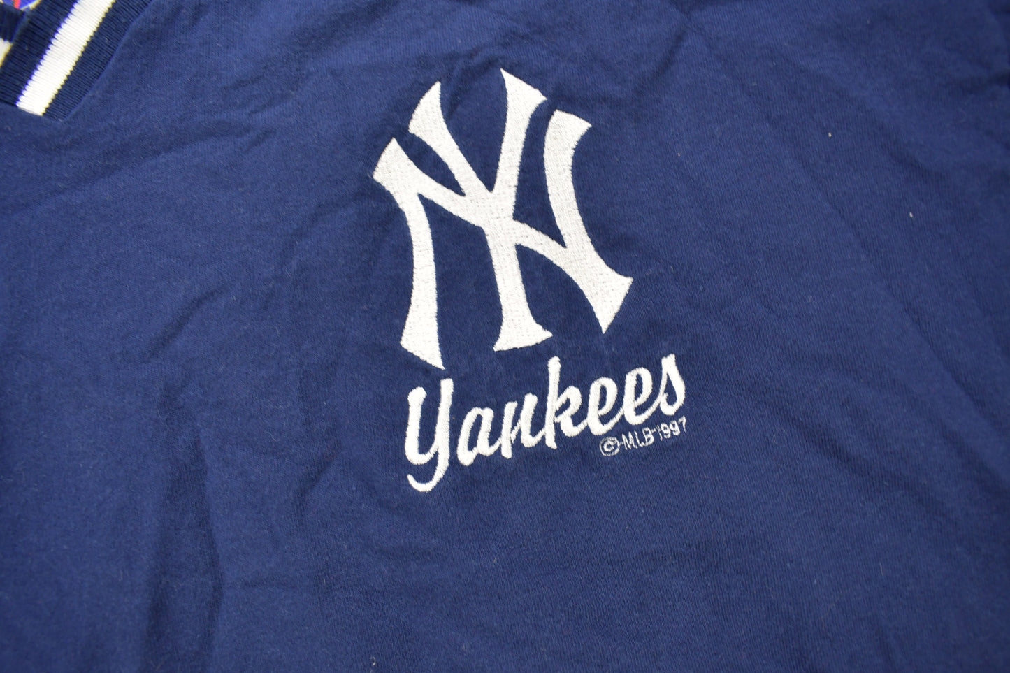 Vintage 1997 New York Yankees MLB Embroidered Pro Player Shirt / Yankees Shirt / MLB Baseball / 90s Streetwear / Sportswear