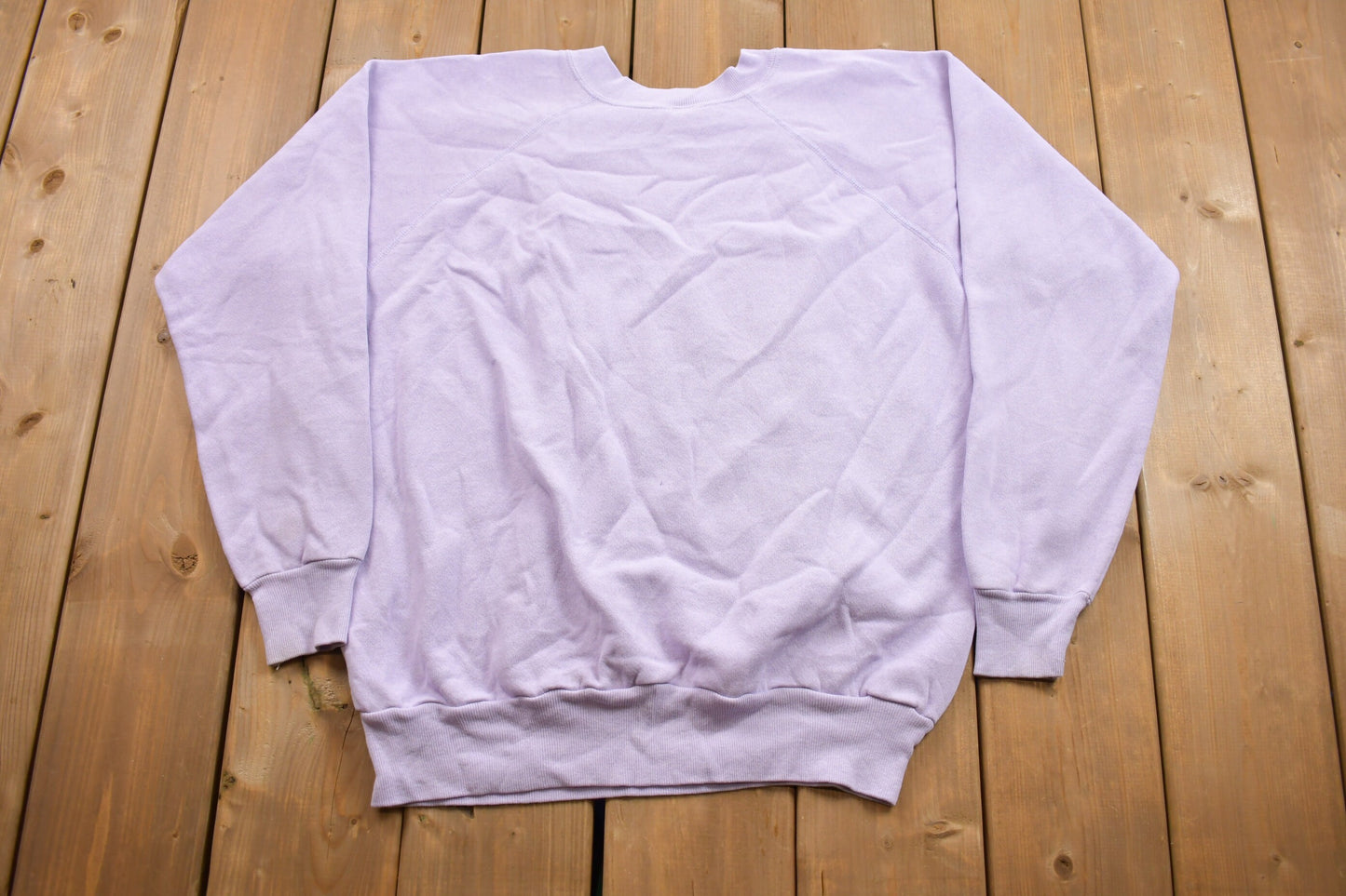 Vintage 1990s Blank Made in USA Crewneck Sweatshirt / 90s Crewneck / Made In USA / Essential / Streetwear / 90s Blank