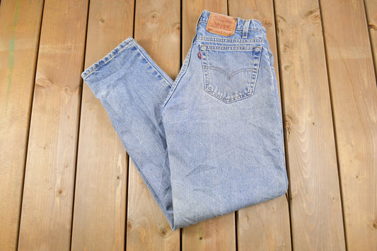 Vintage 1990s Levi's 550 Red Tab Denim Jeans Size 28 x 33 / 90s Denim / Streetwear Fashion / Vintage Denim / Jeans / Vintage Levi's