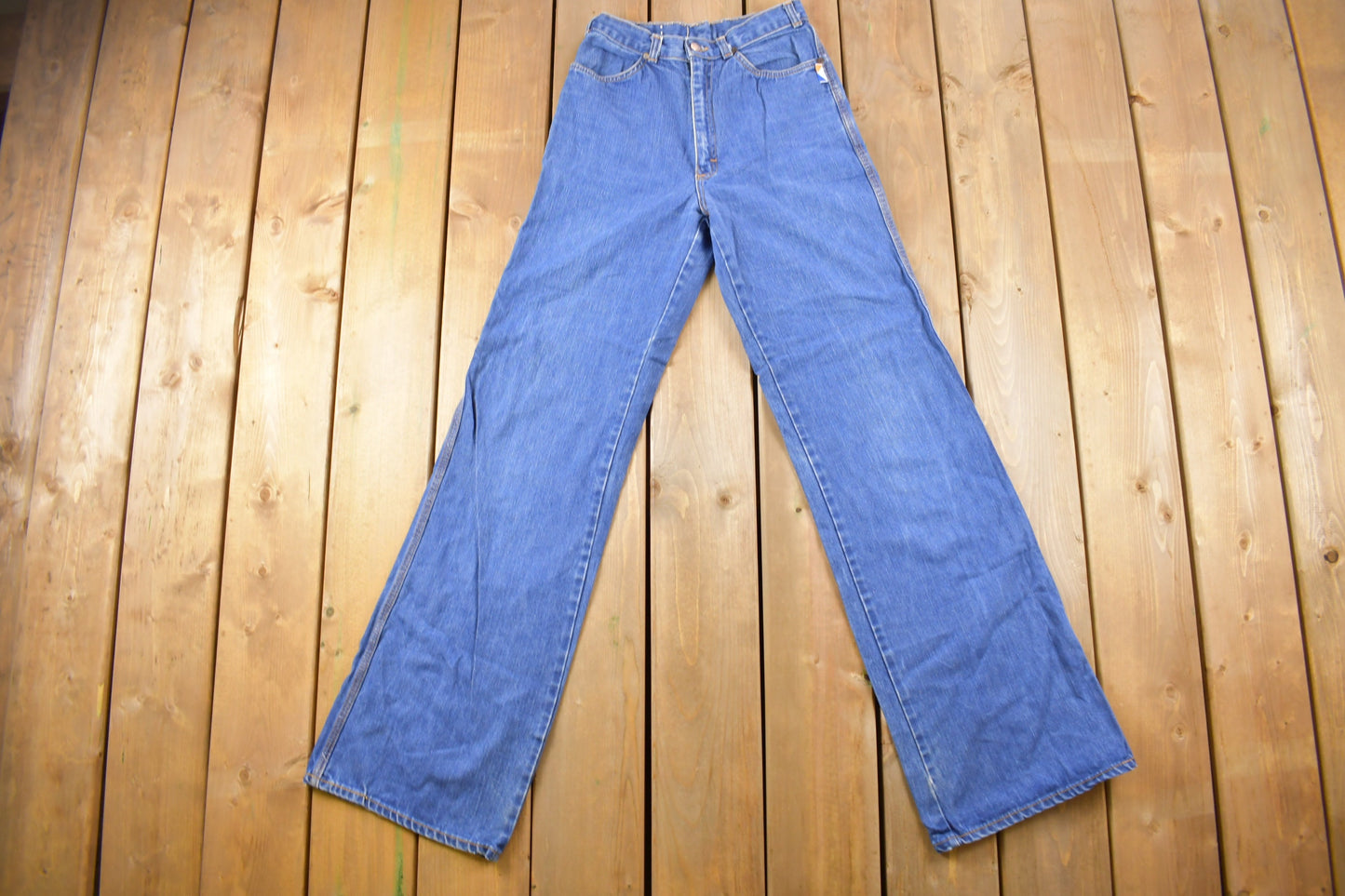 Vintage 1970s Angel's Wing Flared Bellbottoms Jeans Size 24 x 35 / Made in USA / American Vintage / Streetwear / Vintage Pants