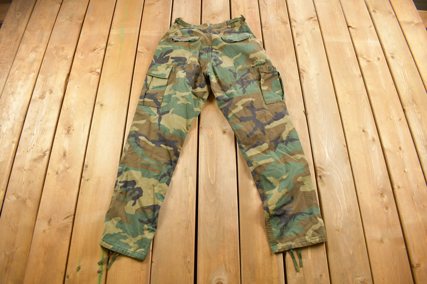 Vintage 1990s US Army Woodland Camouflage Cargo Pants Size 30 x 30 / Army Pants / Military Pant's / Vintage Cargos