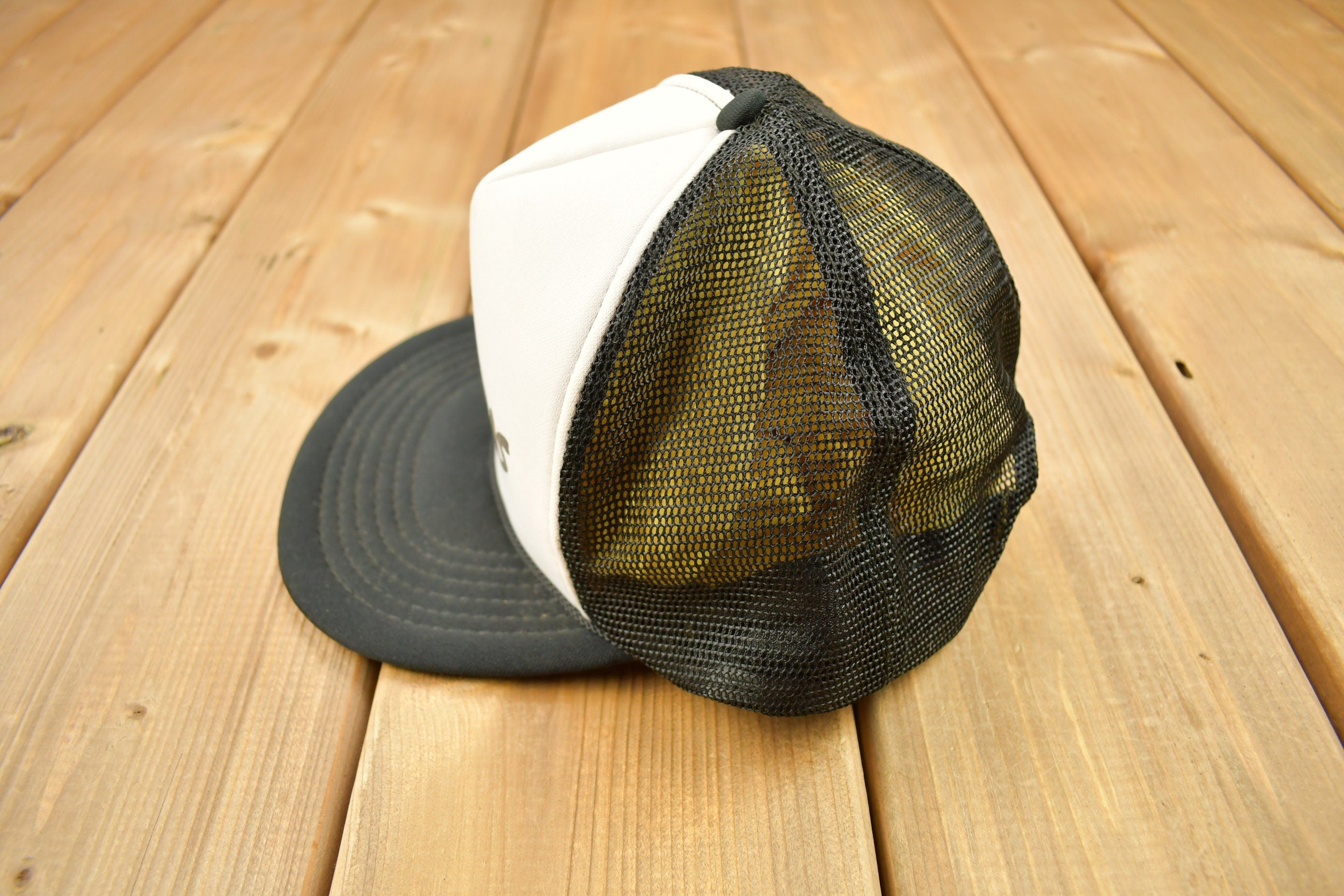 Vintage 1980s Las Vegas Nevada Trucker Hat