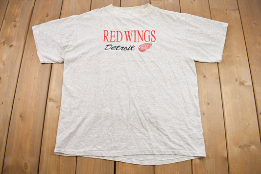 Vintage 1990s NHL Detroit Red Wings Embroidered T-Shirt / Made In USA / Single Stitch / NHL Hockey / 90s Streetwear / Sportswear