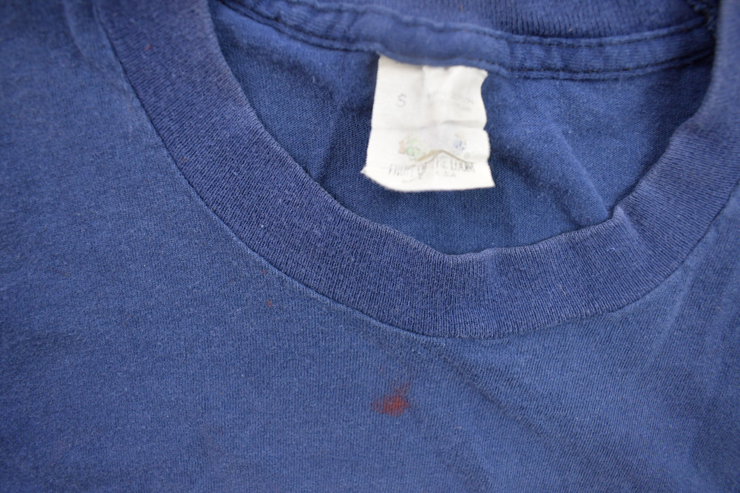 Vintage 1980s Blank Small Stains Pocket T Shirt / Vintage T Shirt / Streetwear / Rare Vintage / Single Stitch / Made In USA