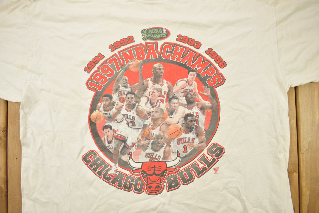 Vintage 1997 Chicago Bulls NBA Champions Starter T-Shirt