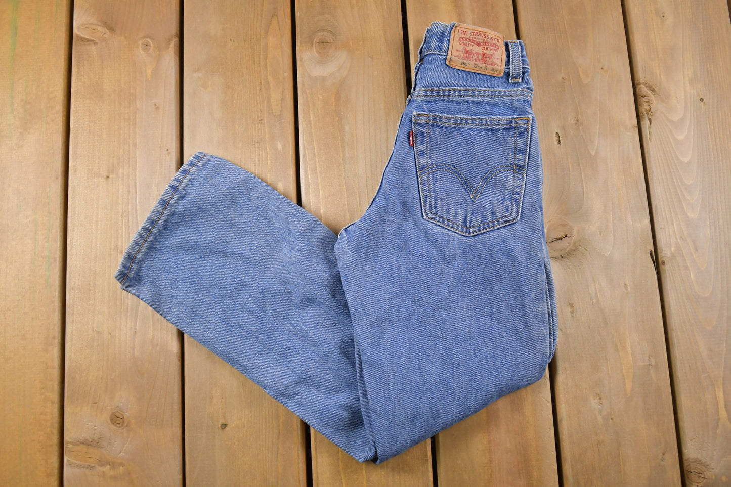 Vintage 1990s Levi's 550 Red Tab Relaxed Fit Denim Jeans Size 22 x 25