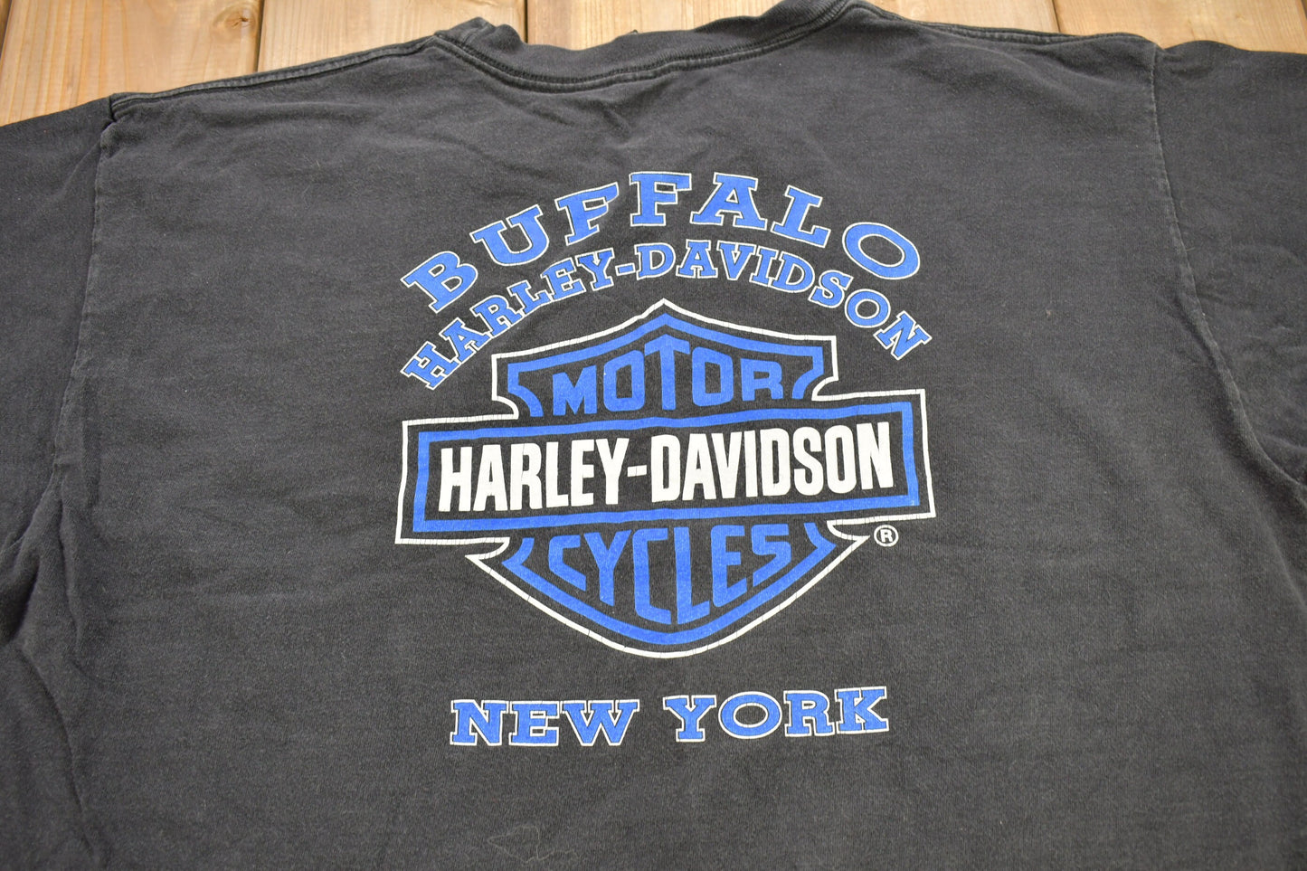 Vintage 2002 Buffalo Harley Davidson New York Graphic T-Shirt / Made In USA / Biker Tee / Souvenir T Shirt / Electric Eagle Graphic