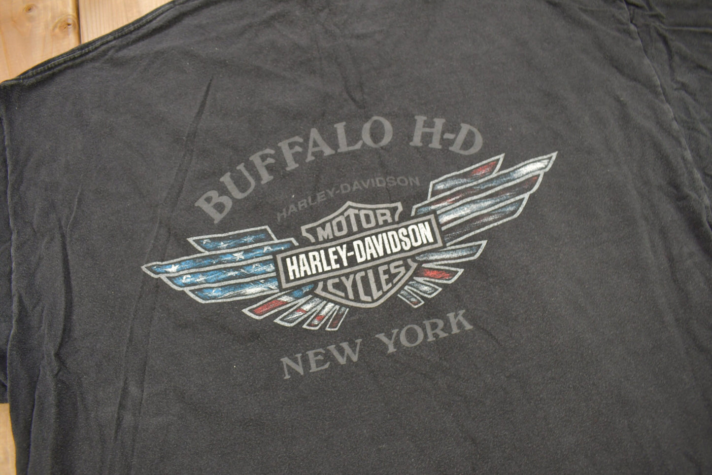 Vintage 2002 Buffalo Harley Davidson New York Graphic T-Shirt / Made In USA / Biker Tee / Souvenir T Shirt / American Flag Graphic