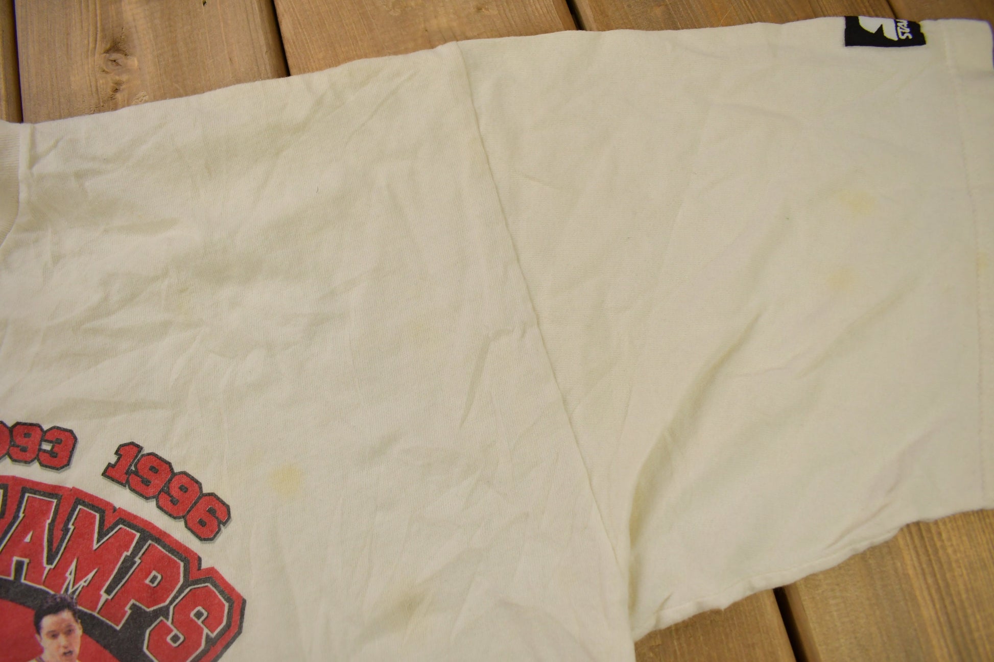 Vintage 1997 Chicago Bulls NBA Champions Starter T-Shirt