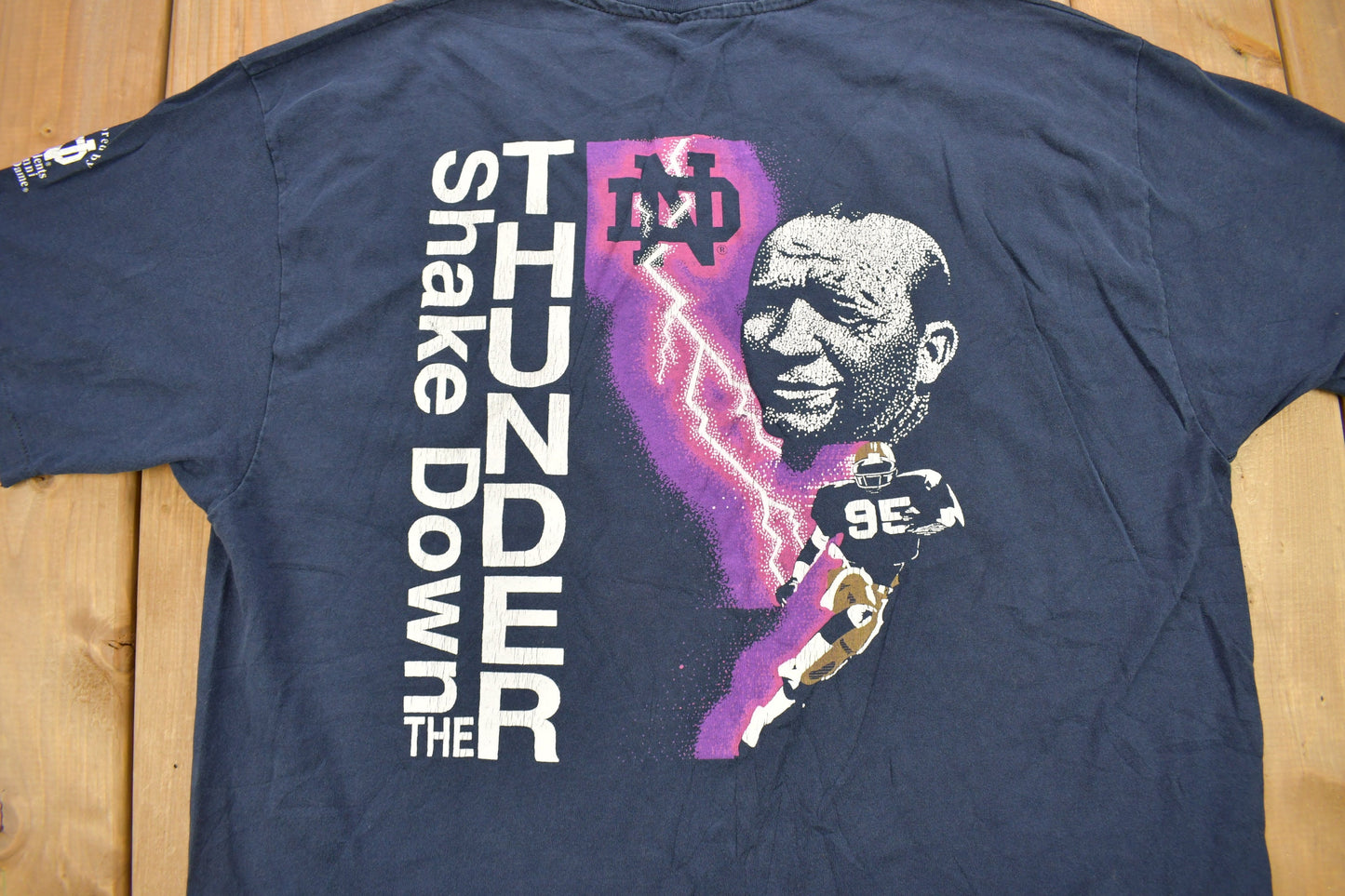 Vintage 1990s University Of Notre Dame The Thunder Shakedown Collegiate Champion T-Shirt