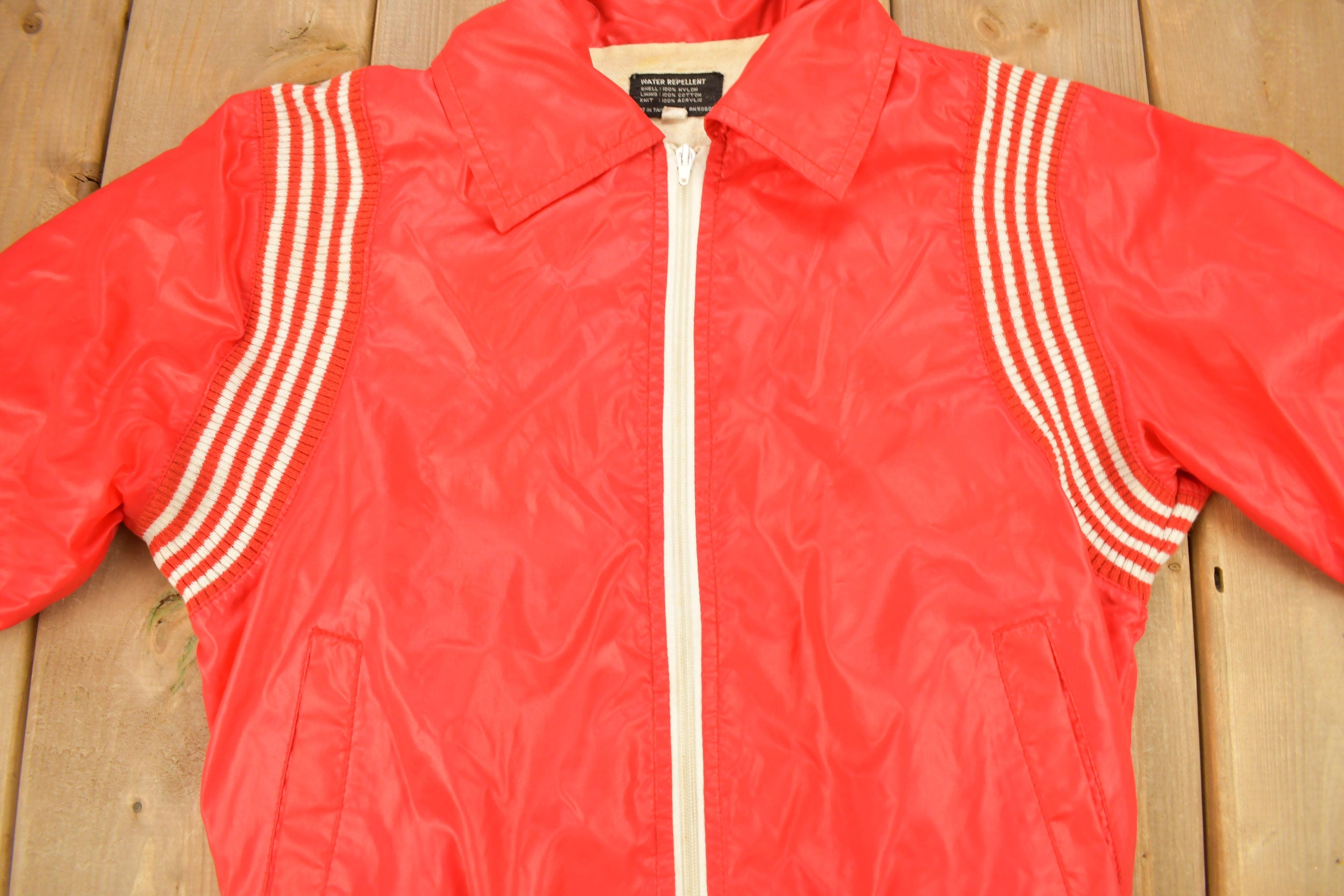 Vintage 1970s Blank Red Water Repellent Windbreaker Jacket