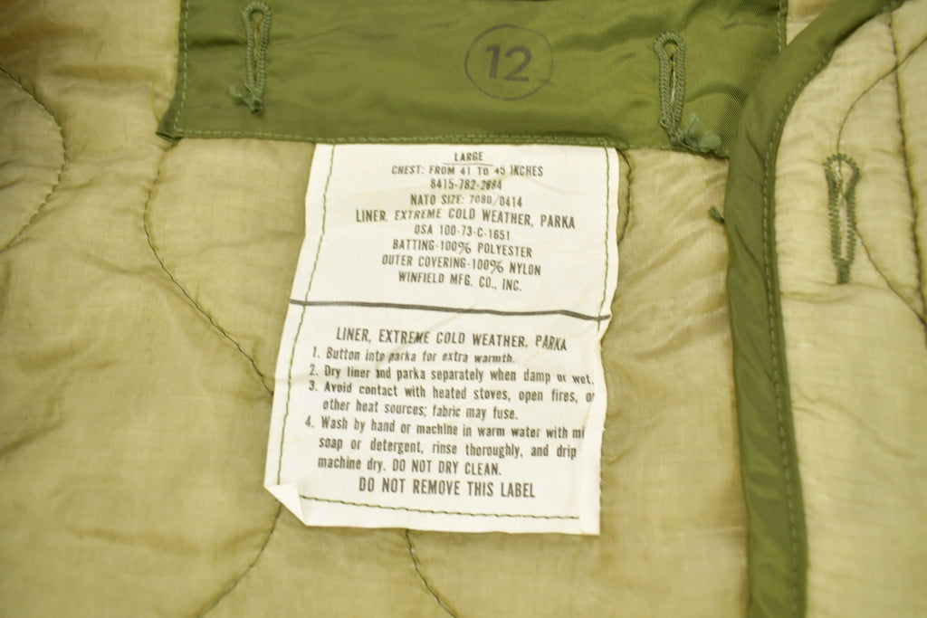 Vintage 1973 U.S. M65 Military Jacket Liner Size L