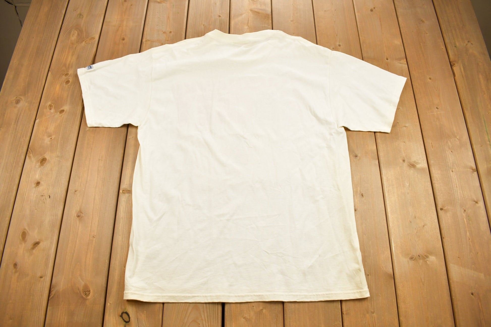 Vintage 1990s Chicago Blackhawks NHL Graphic T-Shirt