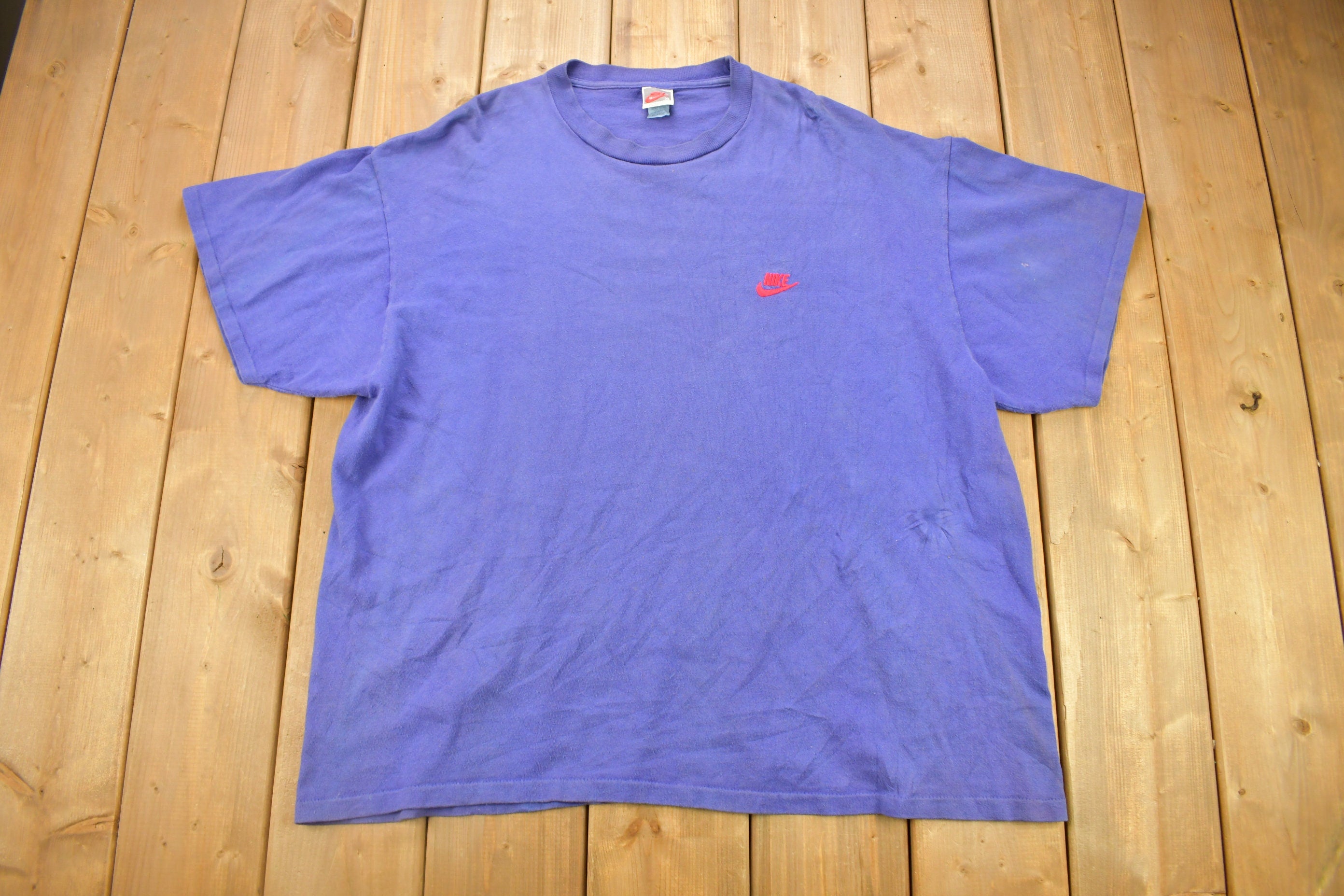 Vintage 1990s Nike Embroidered Grey Tag T-Shirt