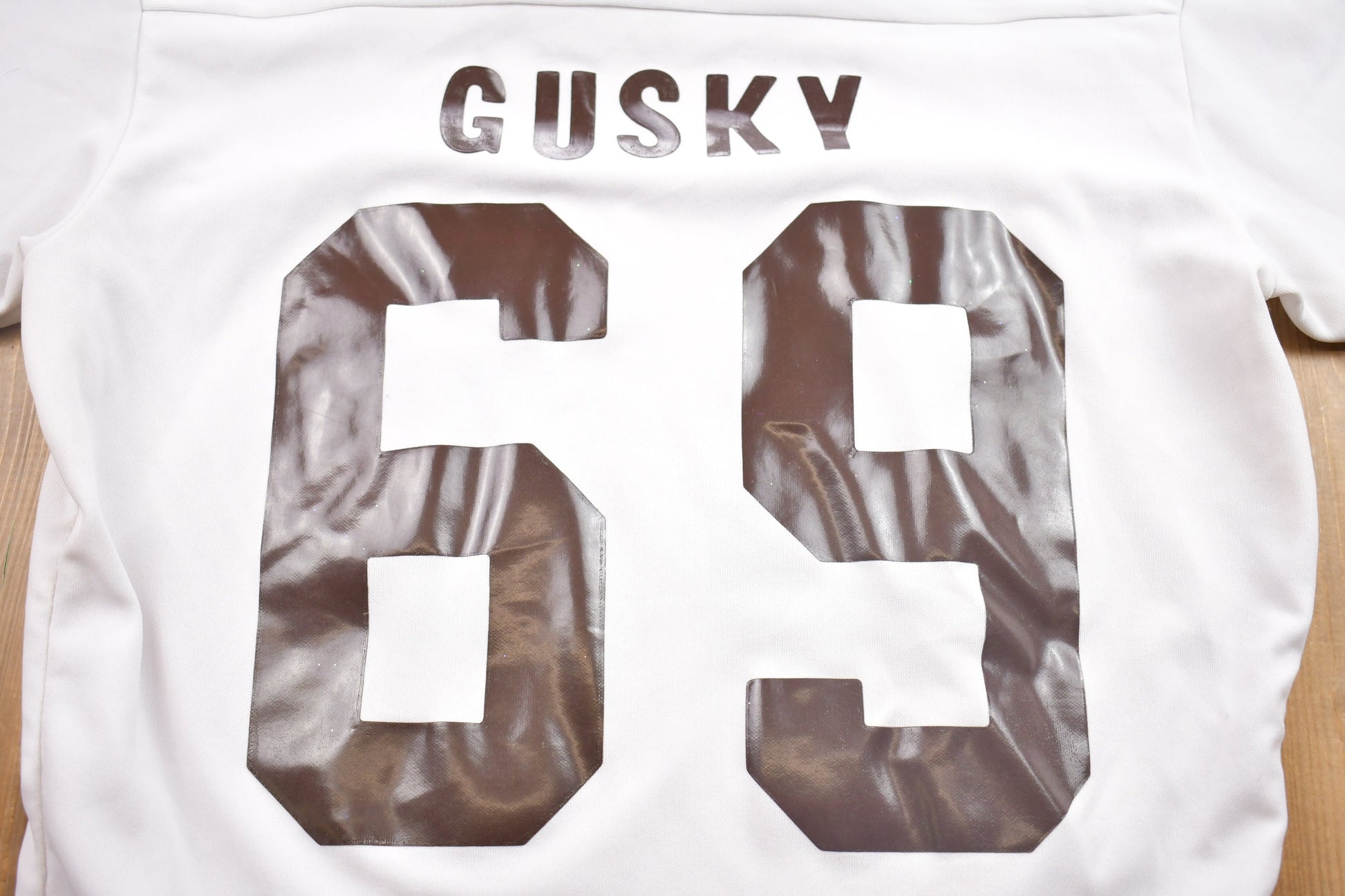 Vintage 1980s Rawling Gusky Number 69 NFL Graphic T-Shirt