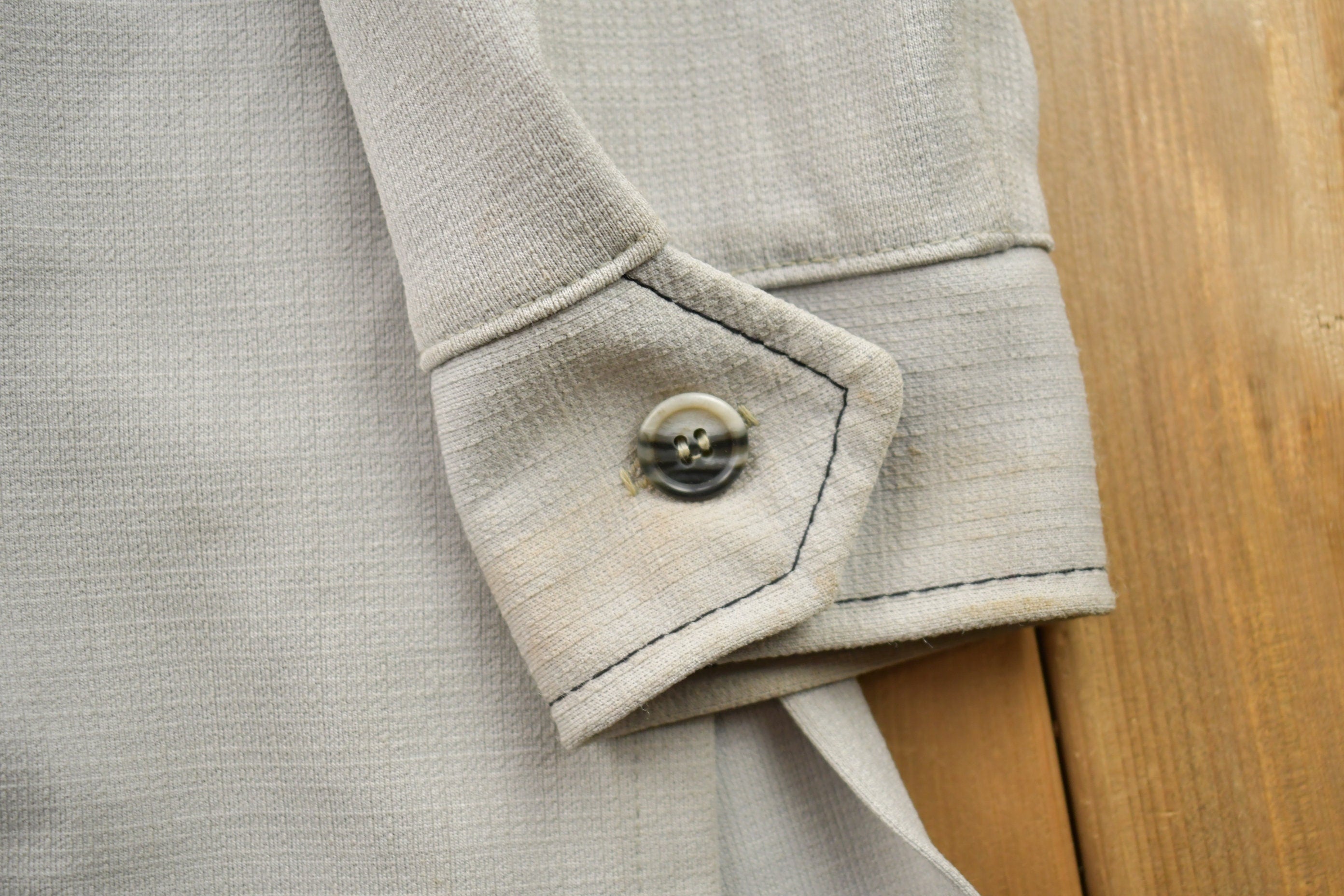 Vintage 1970s Blank Grey Button Up Shirt