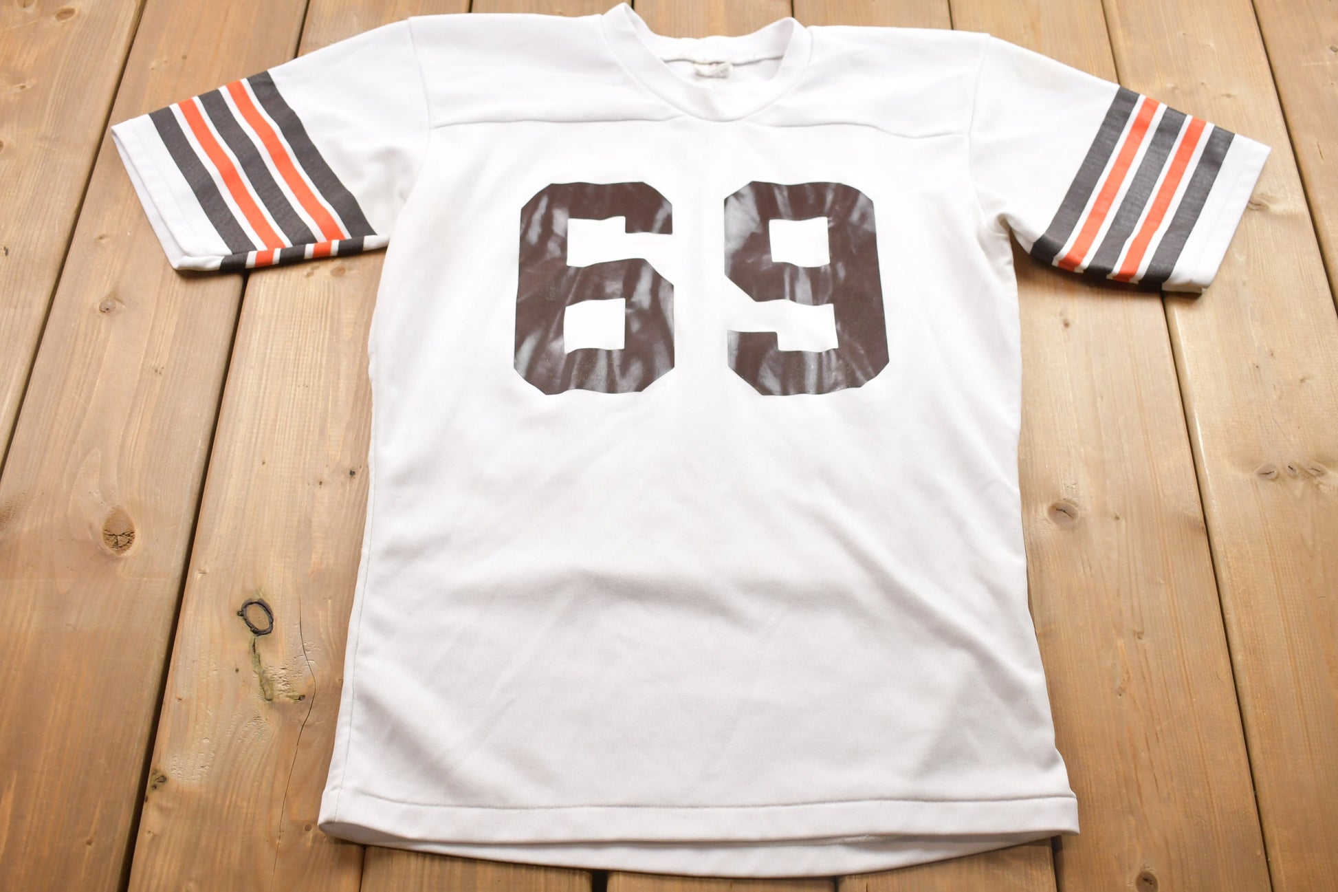 Vintage 1980s Rawling Gusky Number 69 NFL Graphic T-Shirt