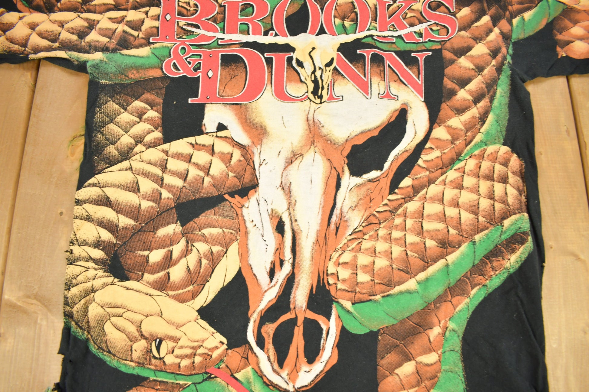 Vintage 1990s Brooks & Dunn All Over Print Rattlesnake T-shirt
