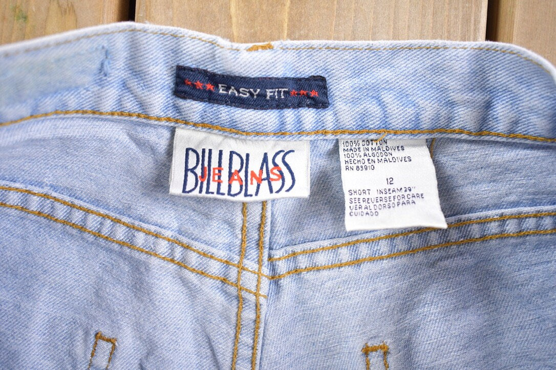 Vintage 1990s Light Wash Bill Blass Jeans Size 31 x 28