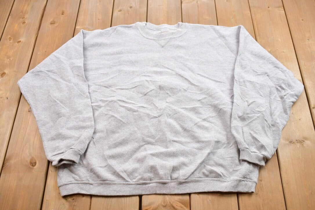 Vintage 1990s Champion Blank Grey Crewneck Sweatshirt / Vintage Champion / Vintage Pullover / Streetwear / Athleisure Sportswear