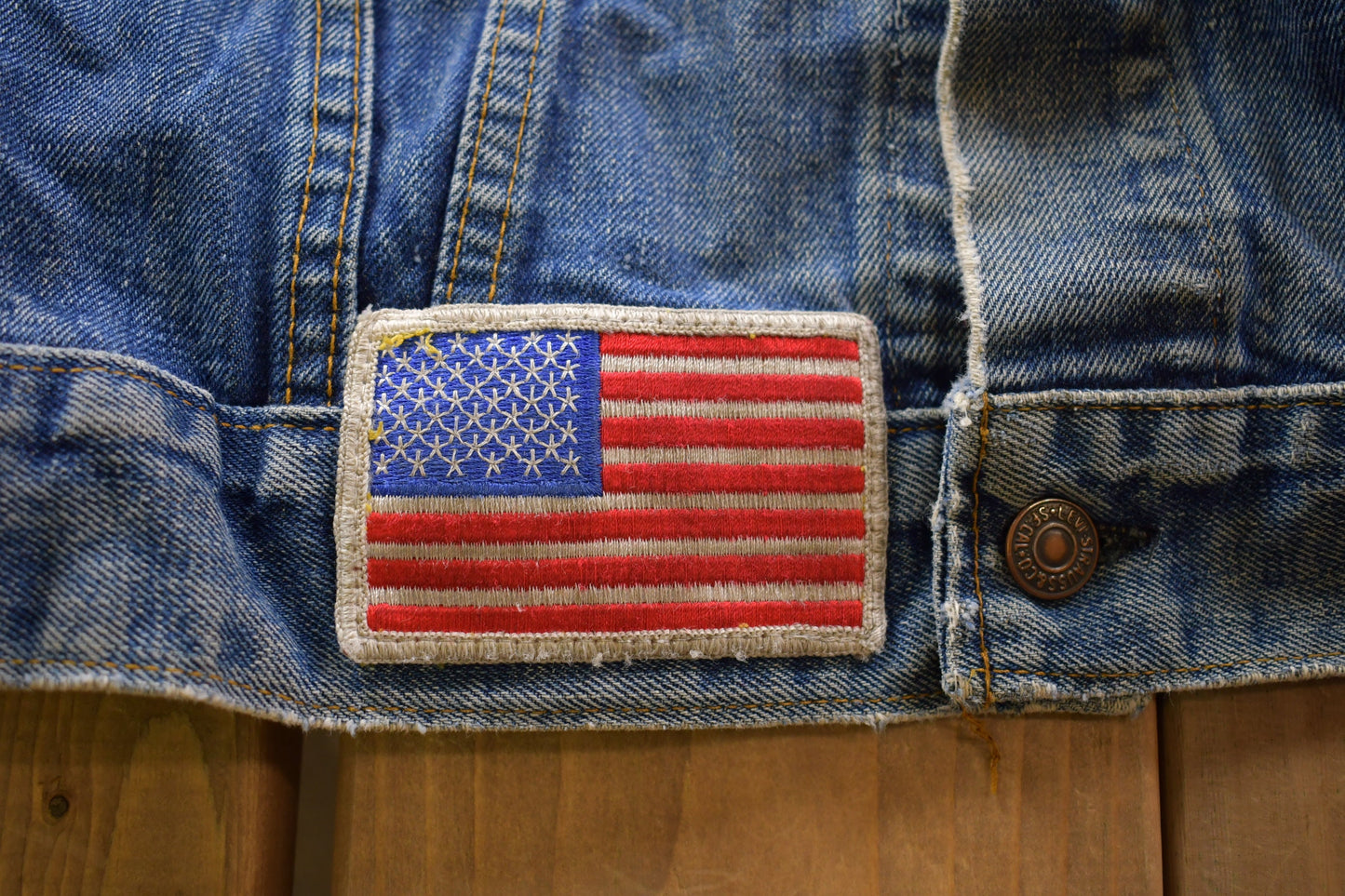 Vintage 1990s Distressed Levi's Red Tab Denim Jean Jacket / Distressed Denim / Streetwear / Vintage Distressed Levi's denim / USA Flag Patch