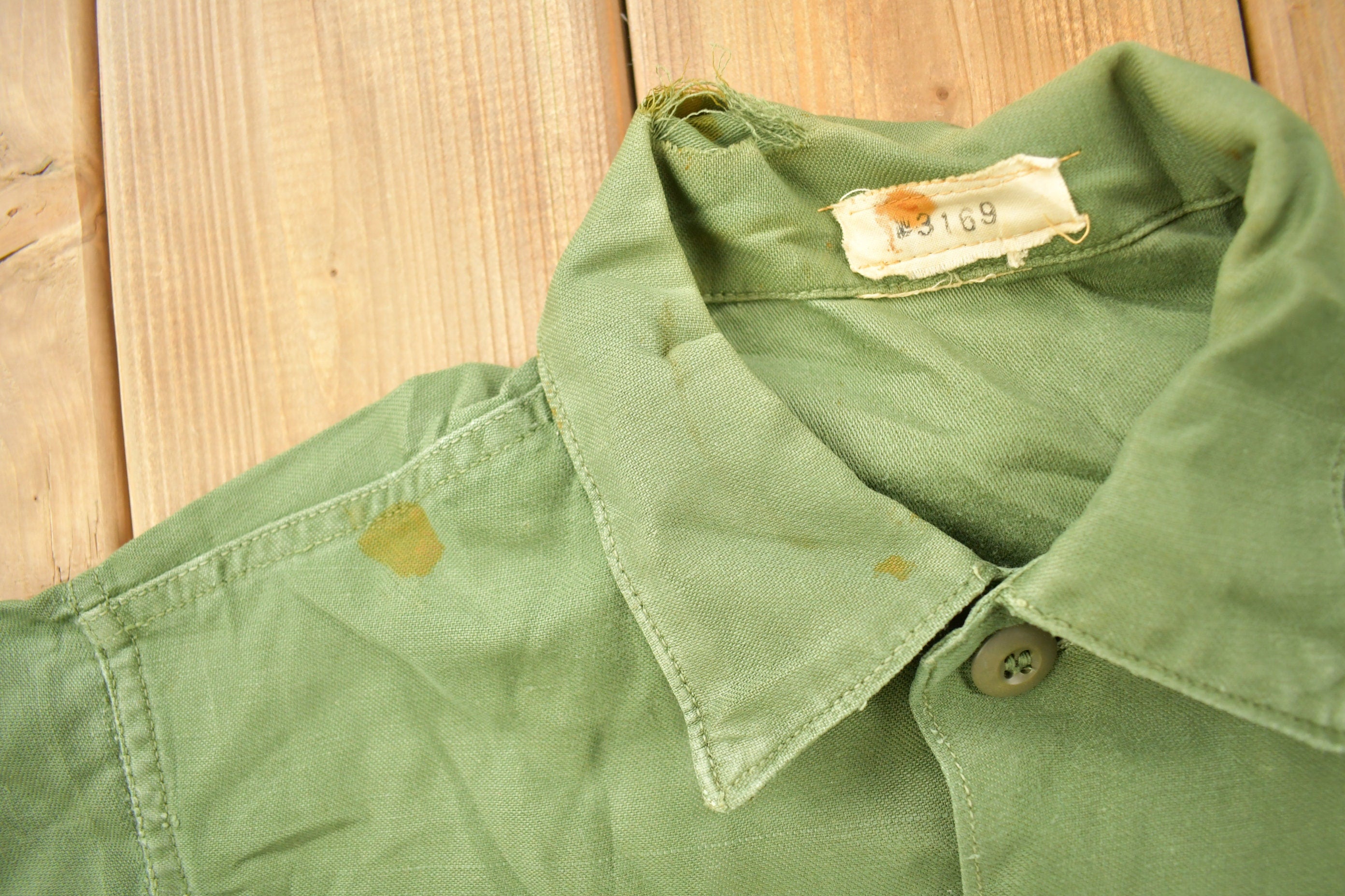 Vintage 1960s OG-107 US Air Force Military Sateen Shirt