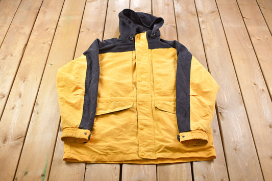 Vintage 1990s Carhartt Mens Winter Yellow Coat  / Workwear / Outdoor Wear / Streetwear / 1990 / Distressed Jacket / Outdoor Wear