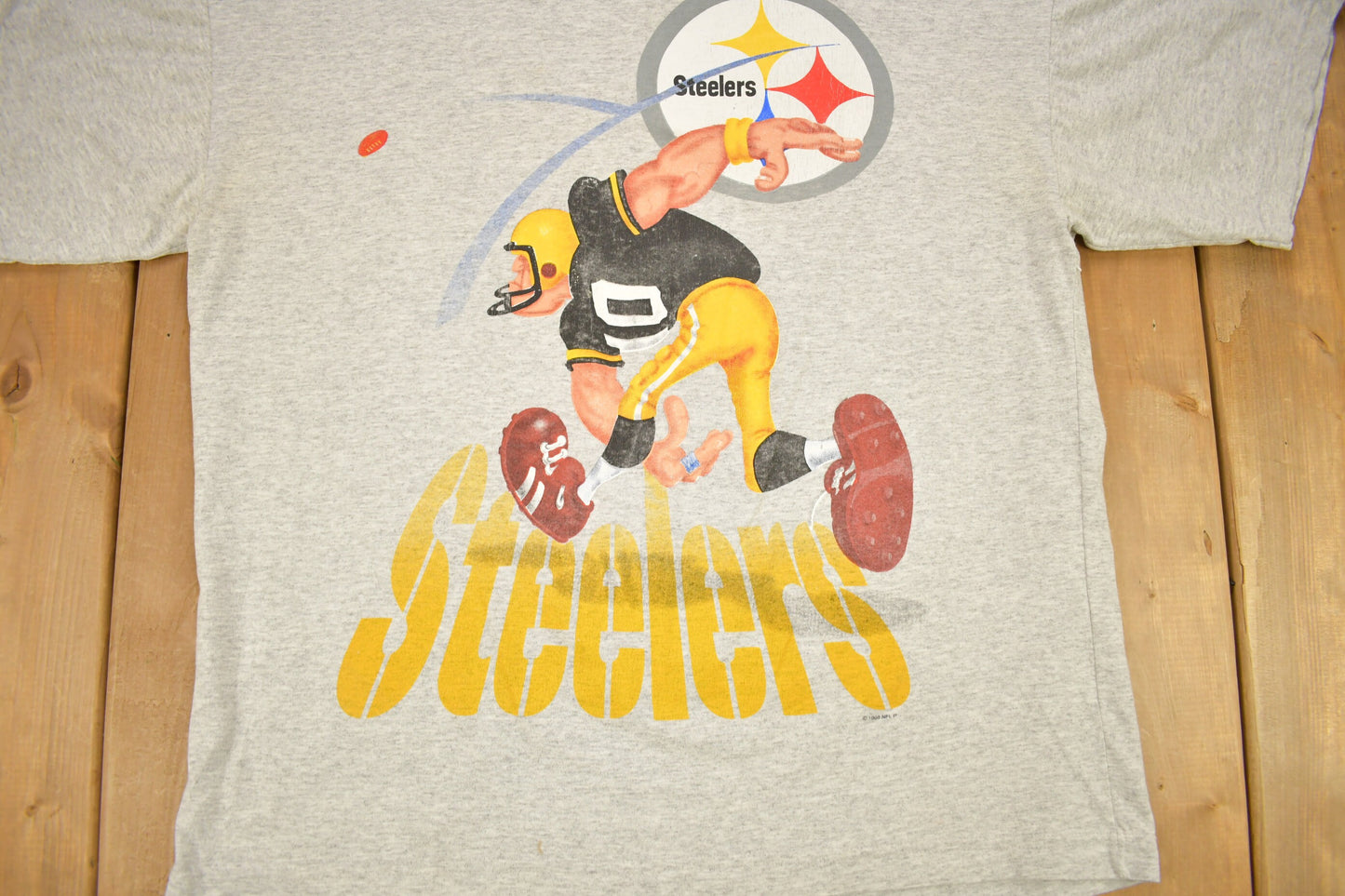 Vintage 1998 Pittsburgh Steelers NFL T-Shirt / Vintage NFL / 90s Streetwear / Athleisure / Sportswear