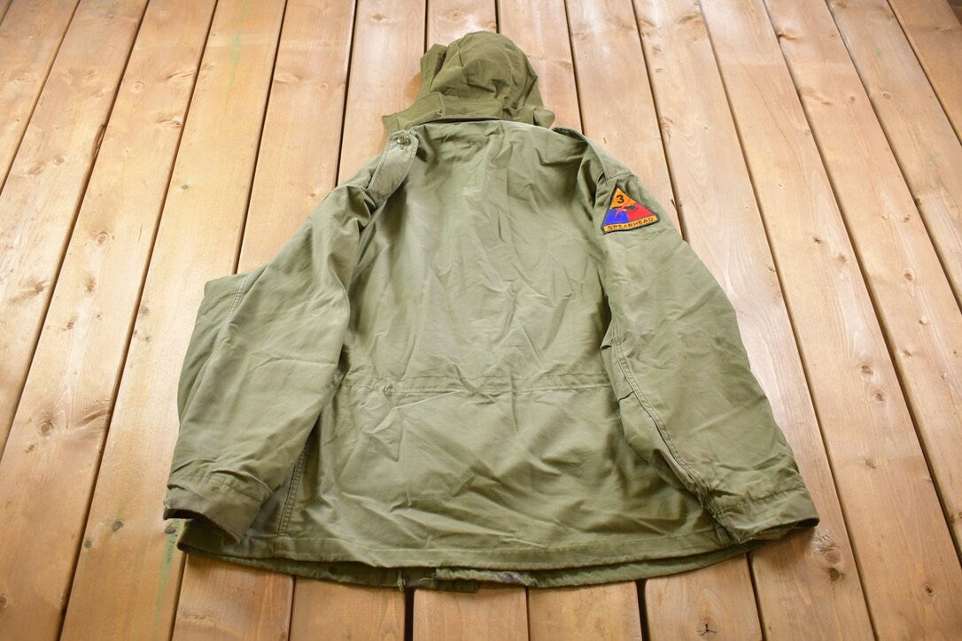 Vintage 1993 US Army Hooded Cold Weather Field Jacket / Full Zip Jacket / US Army Green / Vintage Army / Spearhead Patchwork