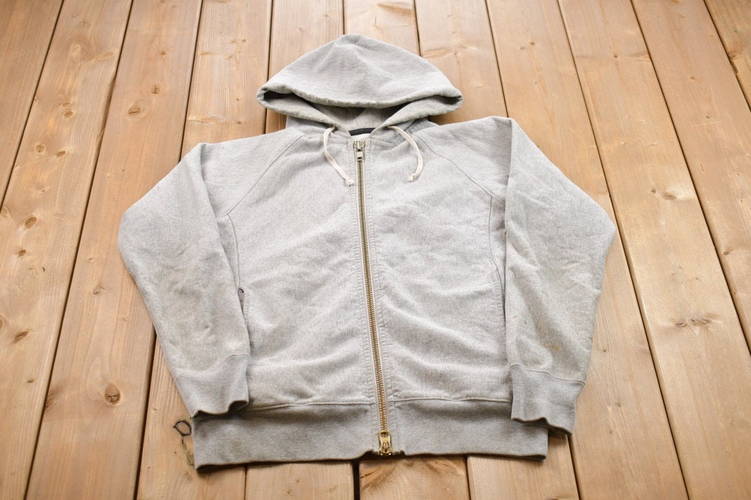 Vintage 1990s Reigning Champ Blank Grey  Zip Up Hoodie / 90s Hoodie / Vintage Sweater / Blank Hoodie / Made In Canada