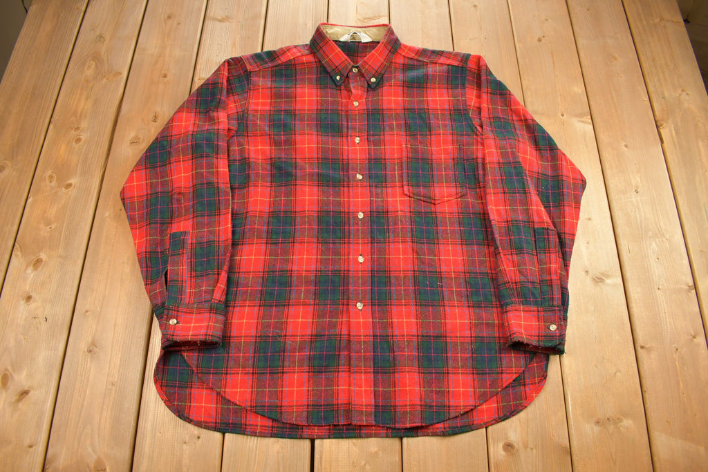 Vintage 1980s Woolrich Buffalo Plaid Flannel Button Up Shirt