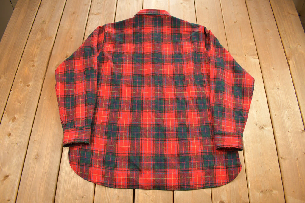 Vintage 1980s Woolrich Buffalo Plaid Flannel Button Up Shirt
