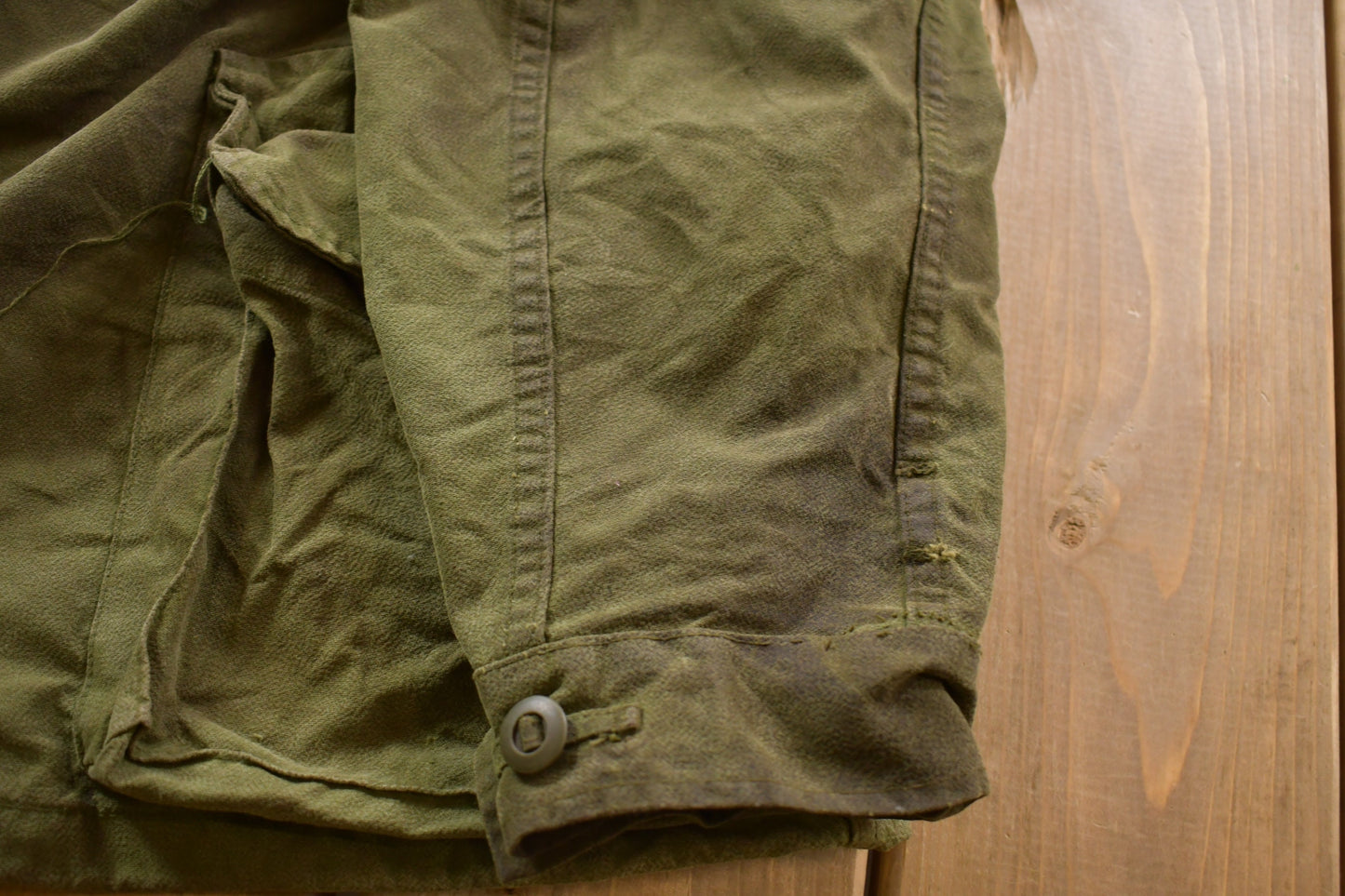 Vintage 1995 Military Heavyweight Combat Coat Coat / Button Up Jacket / Canadian Army Green / Vintage Army / Army Jacket