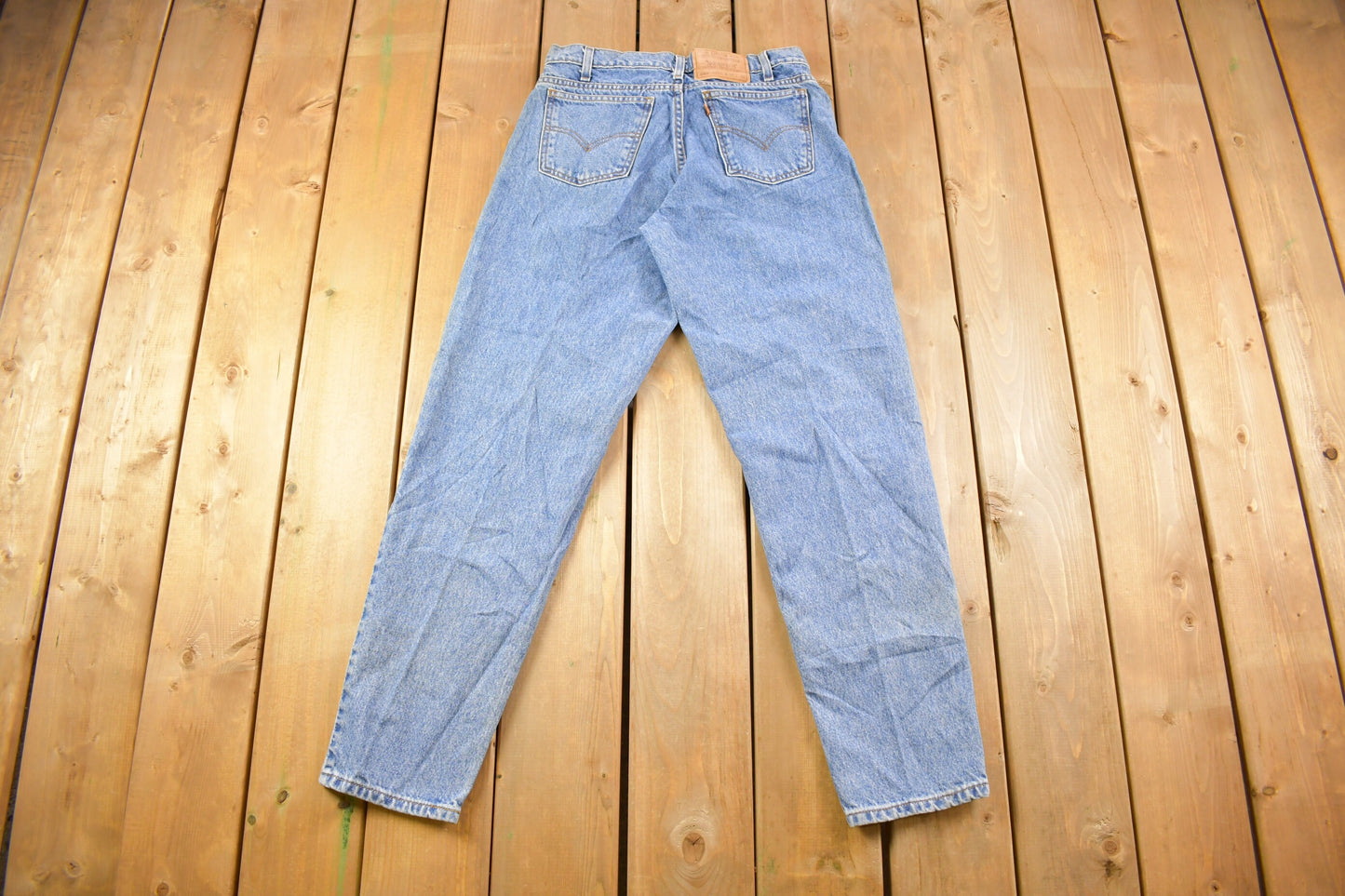 Vintage 1990s Levi's 550 Medium Wash Jeans Size 30 x 30 / Relaxed Fit / Made In USA / Vintage Levi's