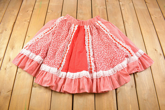 Vintage 1970s Corset-Waist Patchwork Prairie Calico Skirt / True Vintage / Strawberries / Retro Fashion