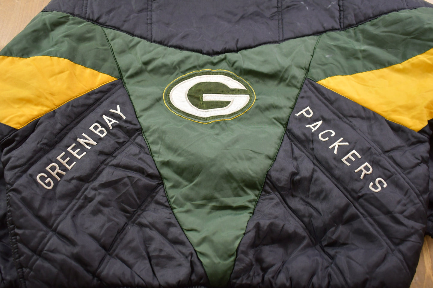 Vintage 1990s Green Bay Packer Pro Player Full Zip Puffer Jacket / 1990s NFL Football / Vintage Bubble Jacket / Winter / Streetwear