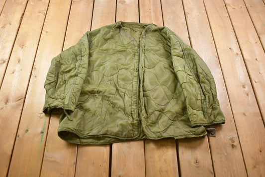 Vintage 1990s US M65 Military Liner Jacket  / US Army Green / Vintage Army / Streetwear Fashion / Army Jacket / 1990s Liner