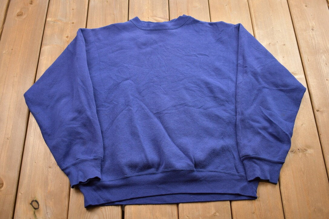 Vintage 1990s Tultex Blank Crewneck Sweatshirt / 90s Crewneck / Made In USA / Essential / Streetwear / 90s Blank / 90s Tultex Crewneck