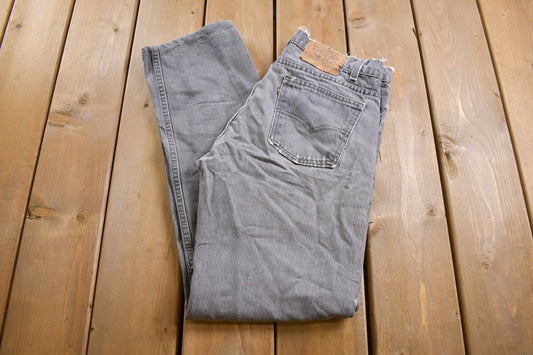 Vintage 1990s Levi's 505 Grey Denim Jeans Size 31 x 30.5 / Vintage Denim / Straight Leg / Vintage Denim / Vintage Levi's / Distressed