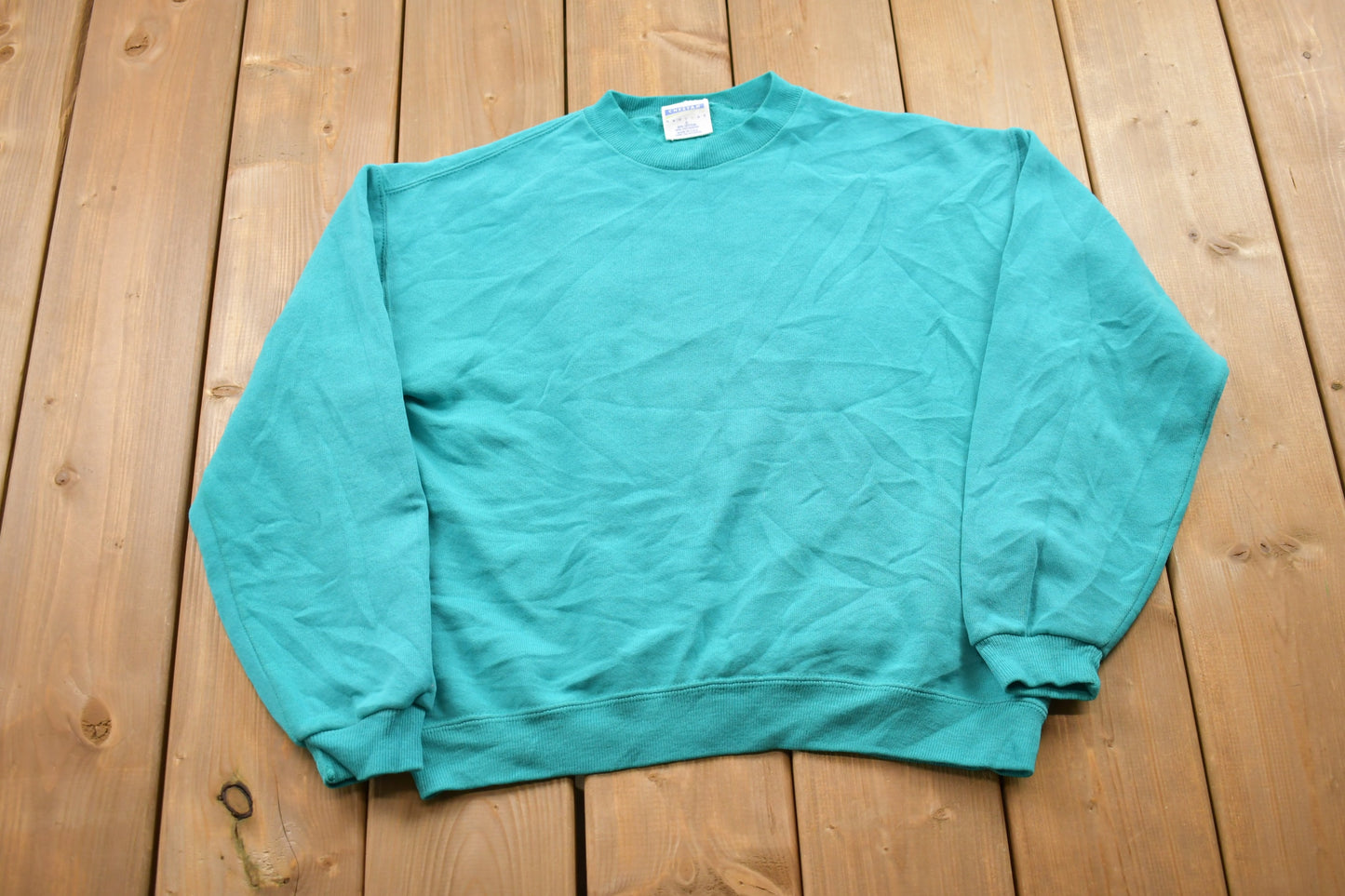 Vintage 1990s Blank Turquoise Crewneck Sweatshirt / 90s Crewneck / Made In USA / Essential / Streetwear / 90s Blank / Cheetah Mervvns