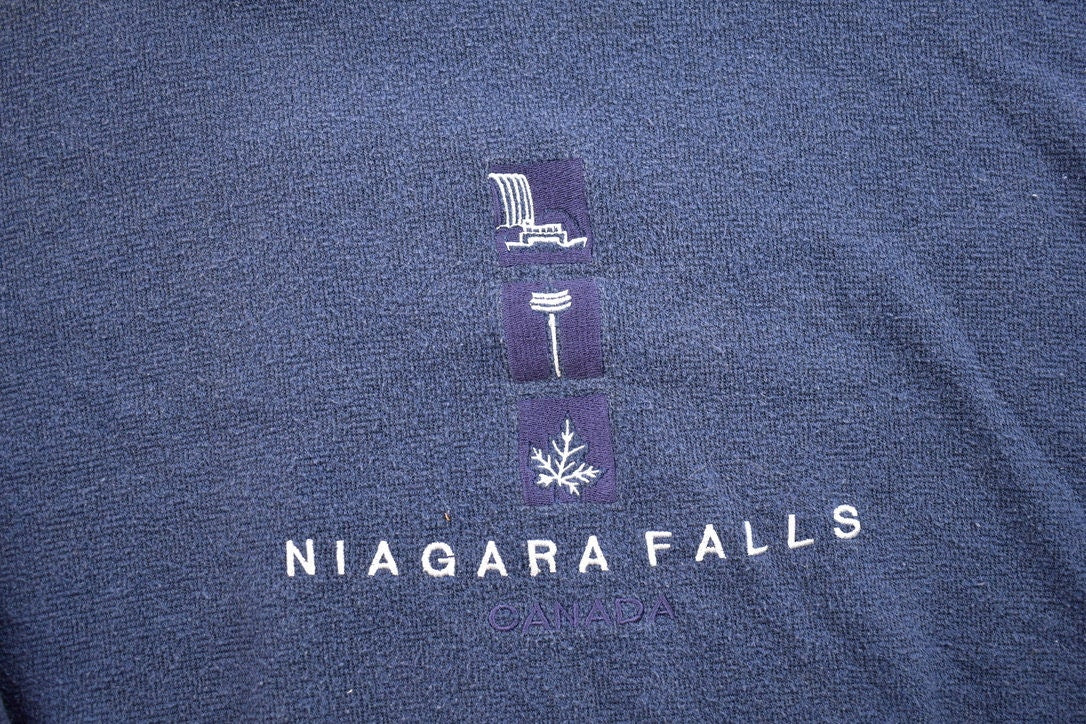 Vintage 1990s Niagara Falls Crewneck Sweatshirt / 90s Crewneck / Souvenir Sweater / Streetwear / Travel And Vacation / Canadian Souvenir