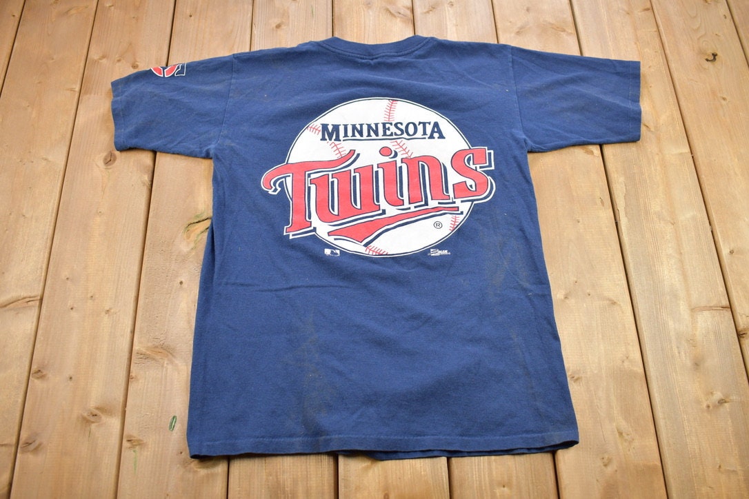 Vintage 1993 Minnesota Twins MLB Graphic T-Shirt