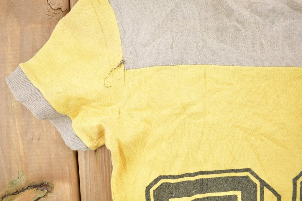 Vintage 1970s Baby Tee 32 Graphic T-Shirt