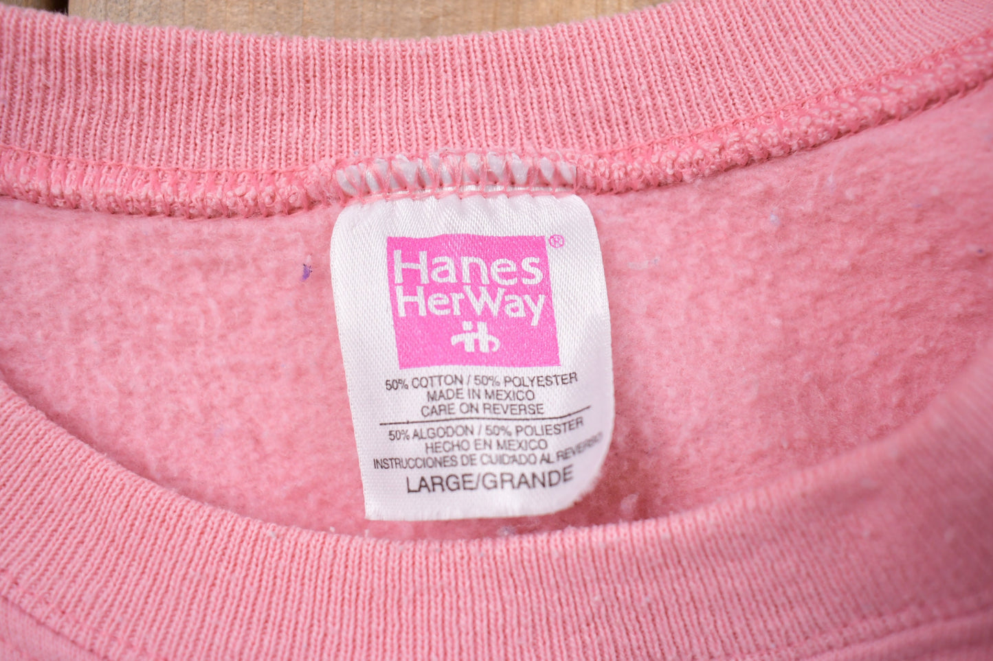 Vintage 1990s Blank Pink Crewneck Sweatshirt / 90s Crewneck / Made In USA / Essential / Streetwear / 90s Blank