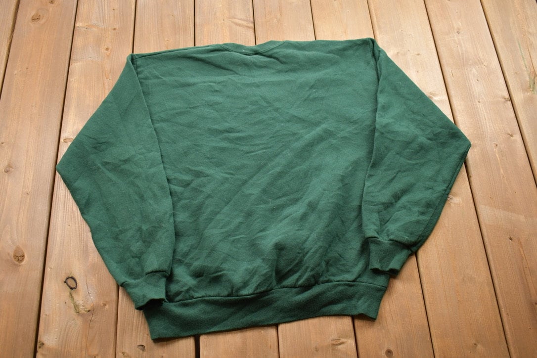 Vintage 1990s Blank Green Crewneck Sweatshirt / 90s Crewneck / Made In USA / Essential / Streetwear / 90s Blank