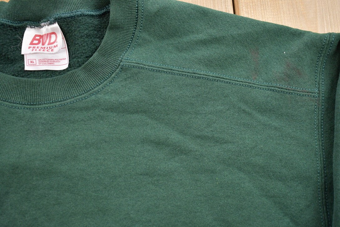 Vintage 1990s Blank Green Crewneck Sweatshirt / 90s Crewneck / Made In USA / Essential / Streetwear / 90s Blank / Fleece Crewneck