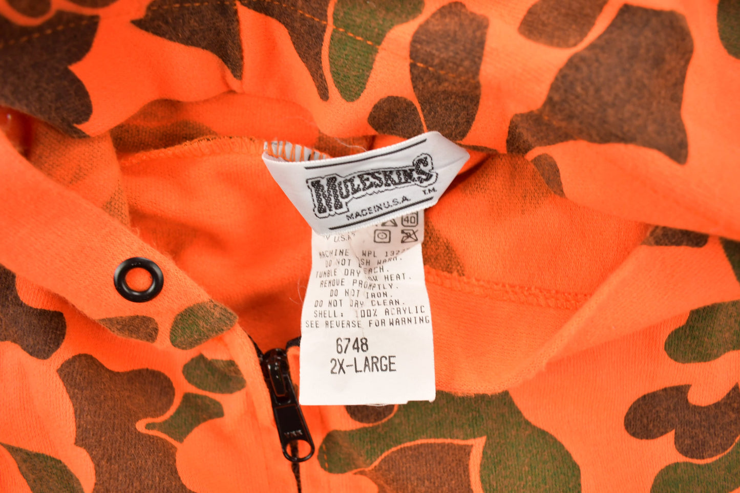 Vintage 1990s Moleskins Orange Camo Graphic Hoodie / 90s Hoodie / Vintage Sweater / Made IN USA / Outdoorsman