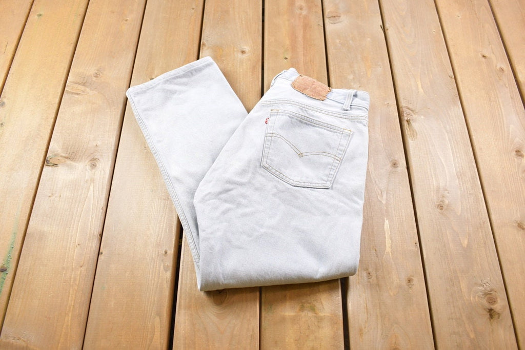Vintage 1990s Levi's Red Tab Jeans Size 30 x 26