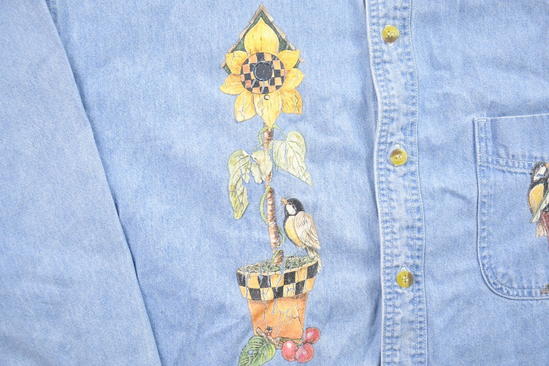 Vintage 1990s Floral Jean Button Up Shirt / 1990s Button Up / Vintage Flannel / Basic Button Up / Floral Theme