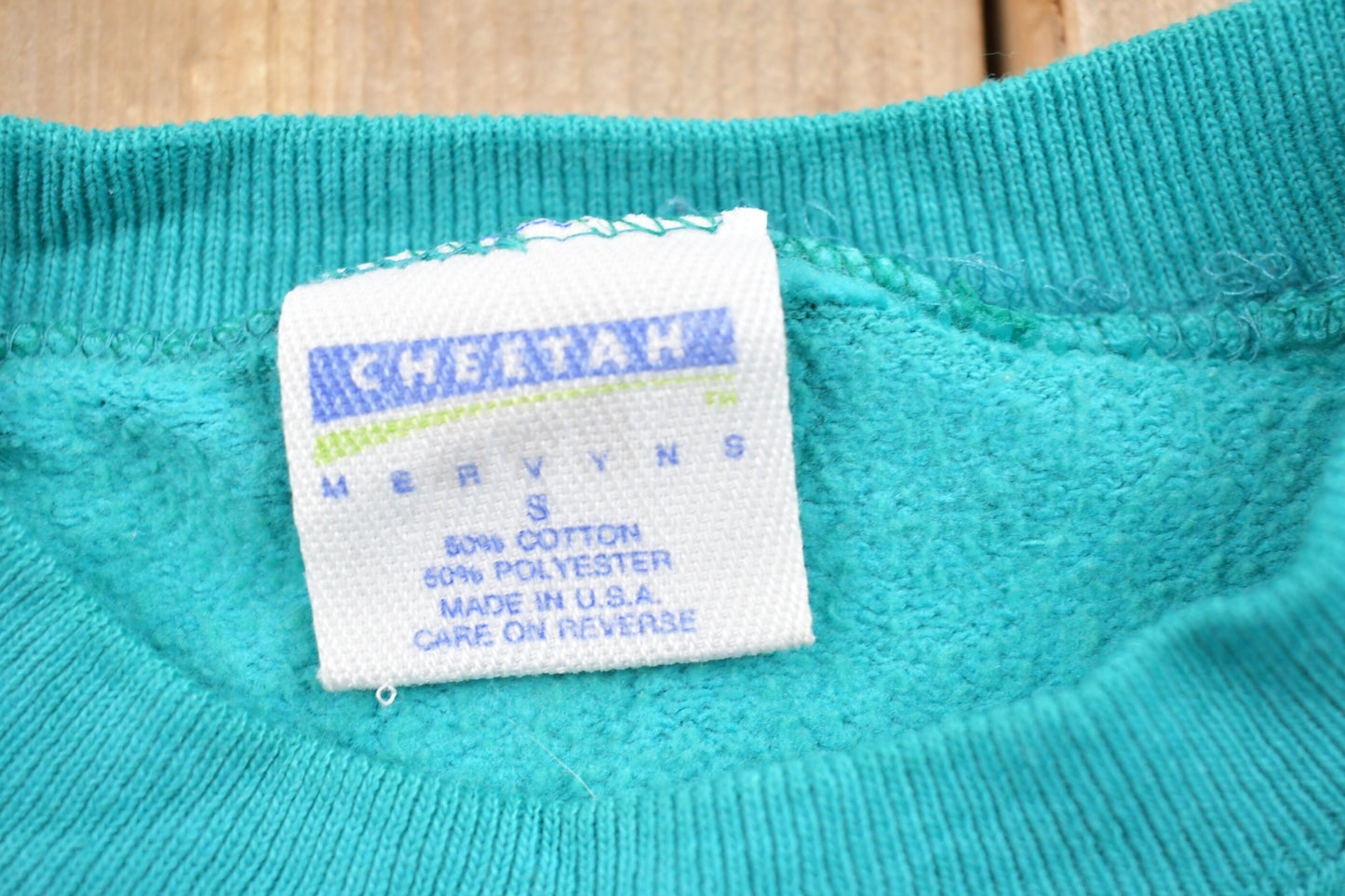 Vintage 1990s Blank Turquoise Crewneck Sweatshirt / 90s Crewneck / Made In USA / Essential / Streetwear / 90s Blank / Cheetah Mervvns